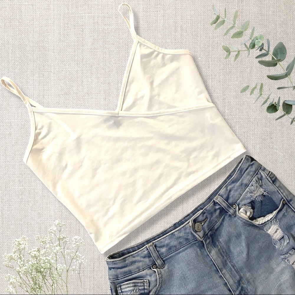 White crop top